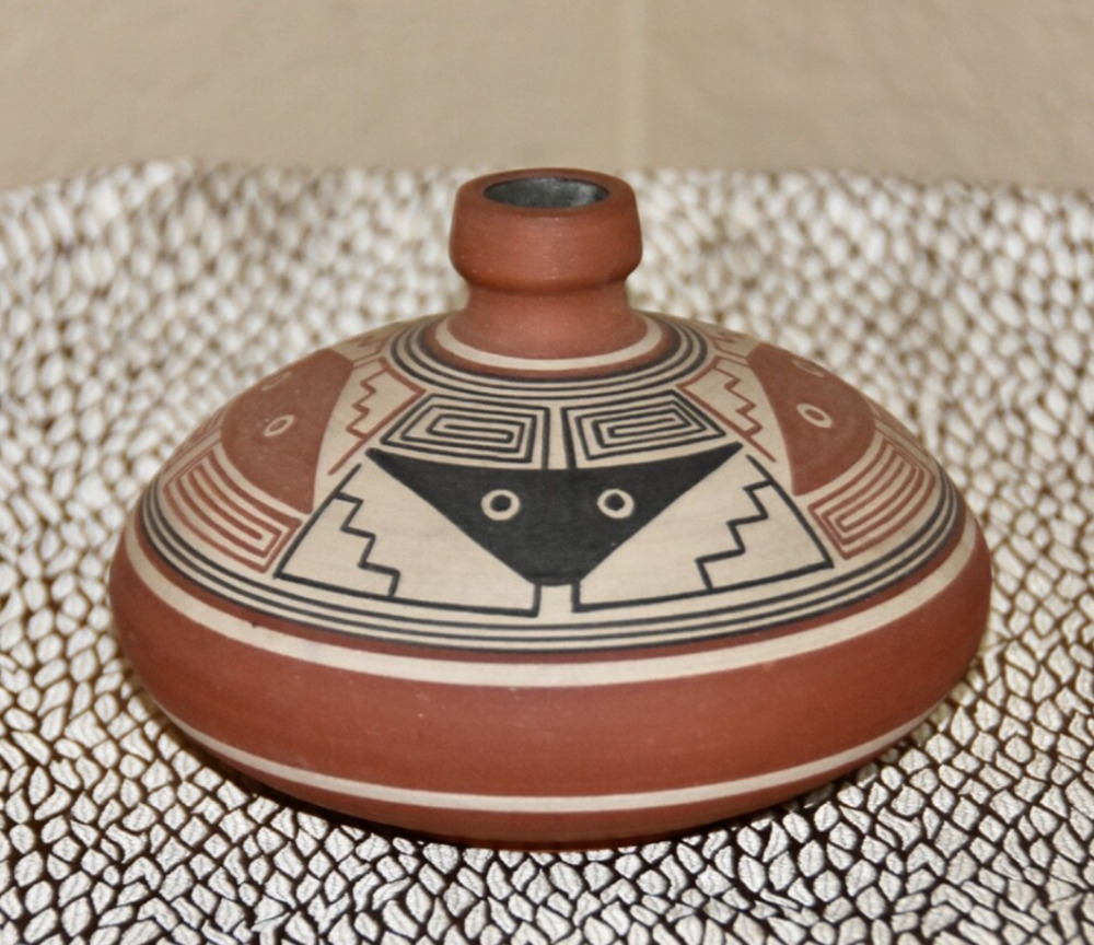 Vintage Hand Crafted Ccantu Red Clay / Barro Rojo Seed Pot Peruvian Pottery